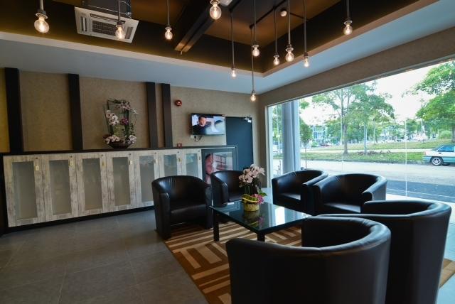 איפוה De Parkview Hotel מראה חיצוני תמונה